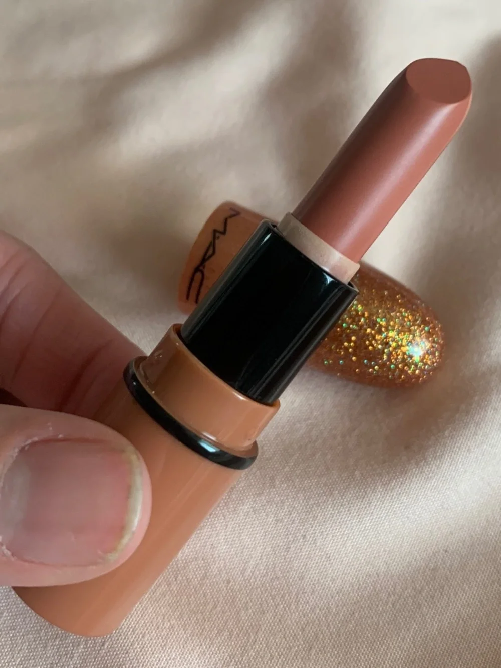 New! MAC Mini Matte Lipstick - Kinda Sexy